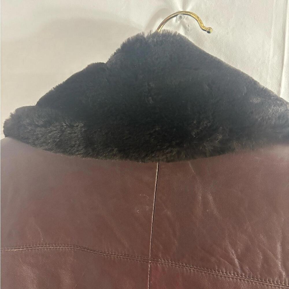 VTG Brown Oversized Genuine Leather Pilot Style Jacket Faux Fur Collar Men’s M - Picture 5 of 15